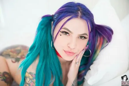 W33dhead / saturn suicide nude photo #0079