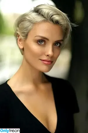 Wallis Day / wallisday nude photo #0648