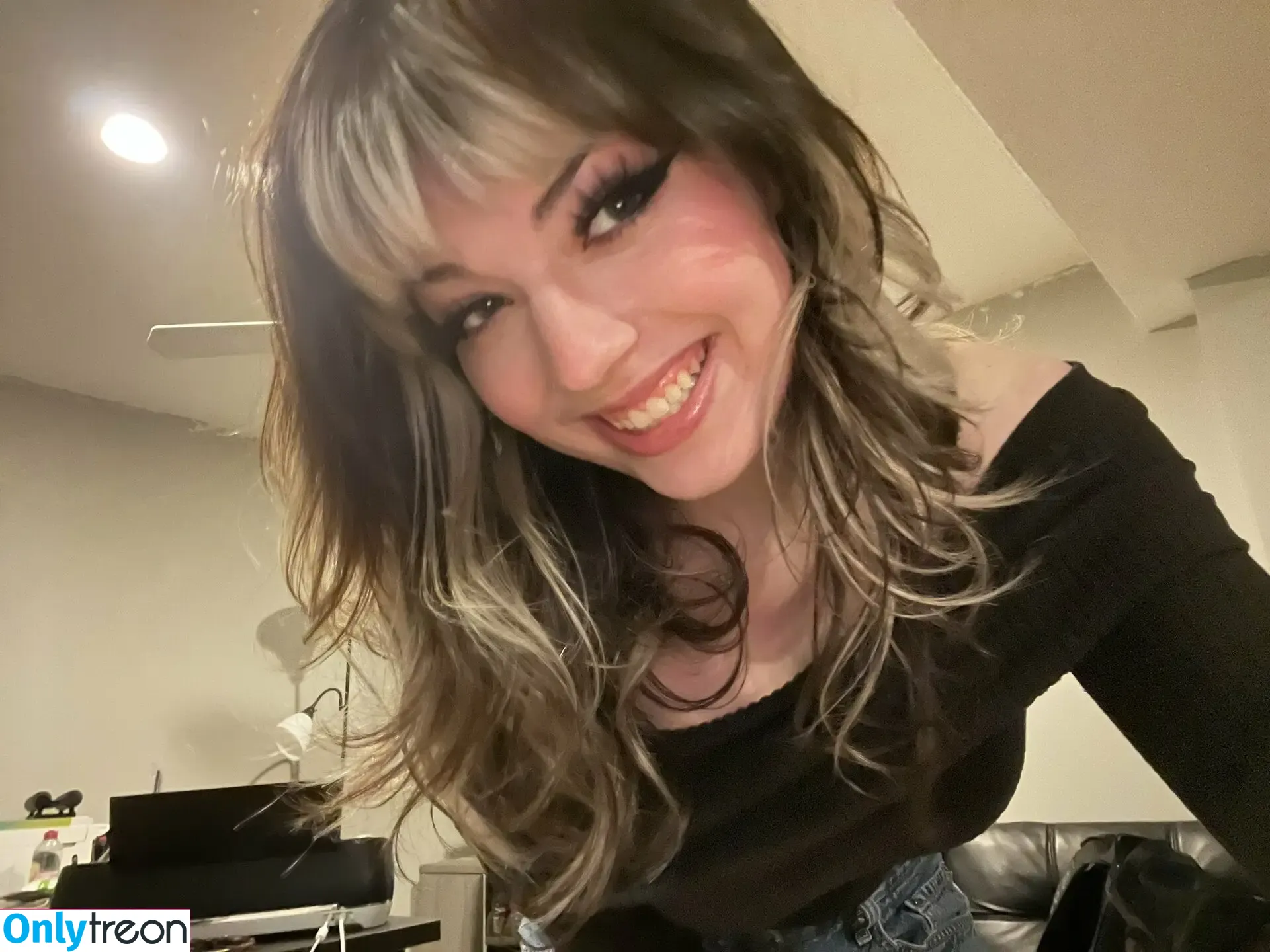 Waluiguigui nude photo #0102 (Cam)