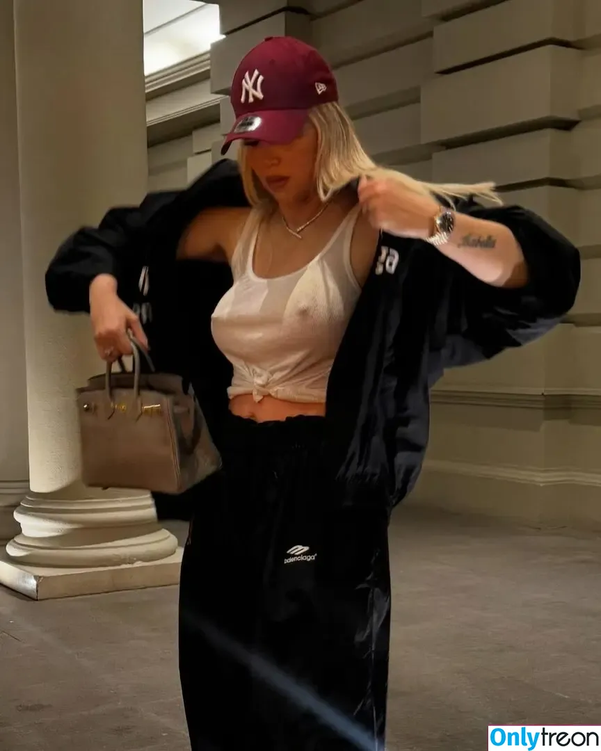 Wanda Nara голая photo #1110 (Icardi / badbitchwan / wanda_nara)
