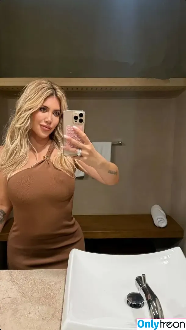 Wanda Nara голая photo #1221 (Icardi / badbitchwan / wanda_nara)