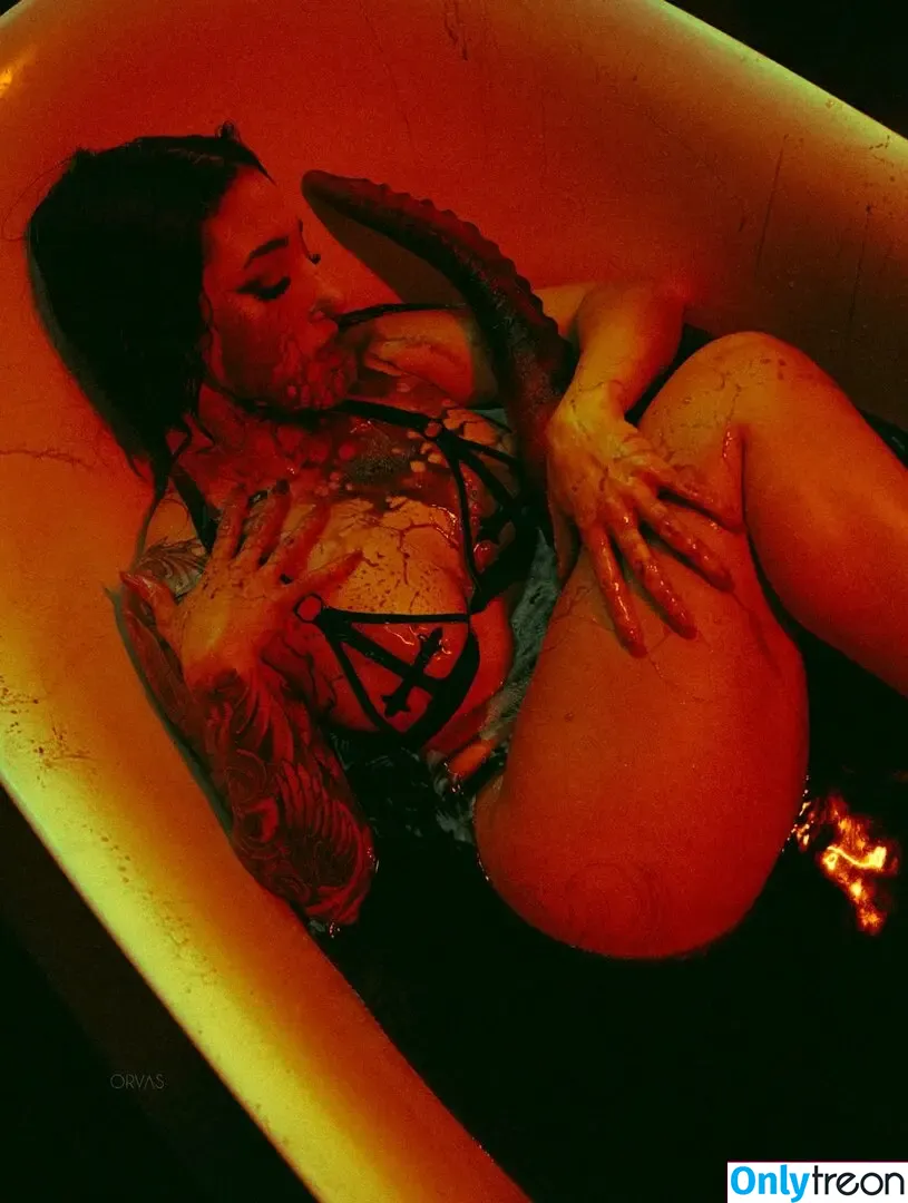 Wander Cosplay nude photo #0017 (jossie / wandercosplay)