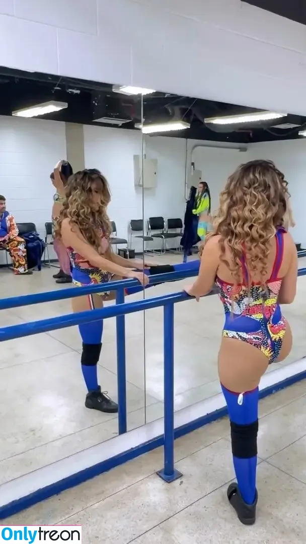 Wanessa Camargo голая photo #0143 (wanessa)