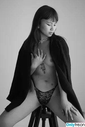 Waxdollyyy / eroticmedusa nude photo #0015