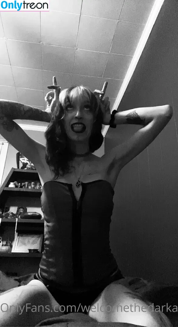 welcomethedarkangel голая photo #0016 (welcomethedarkangel)