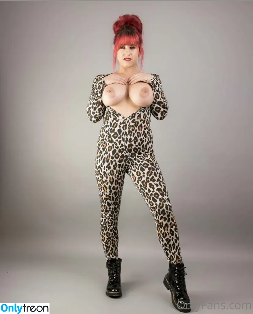Welshbabelive голая photo #0024 (Welshbabelive)