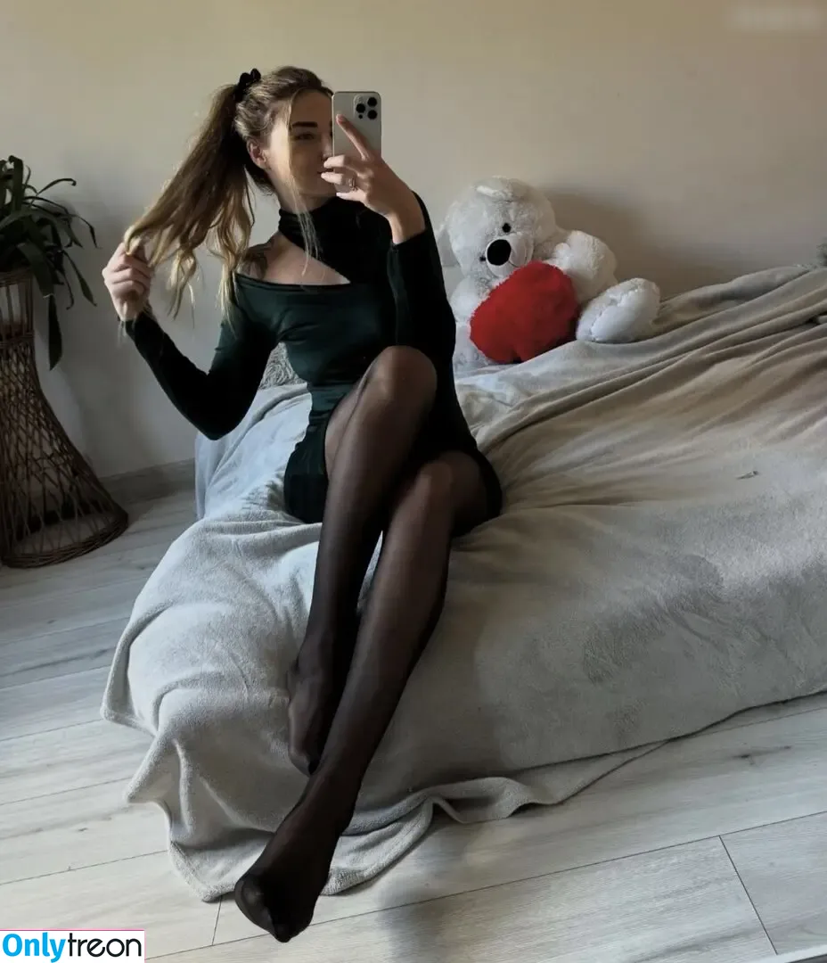 Weronika Wos nude photo #0018 (Weronika Wos)