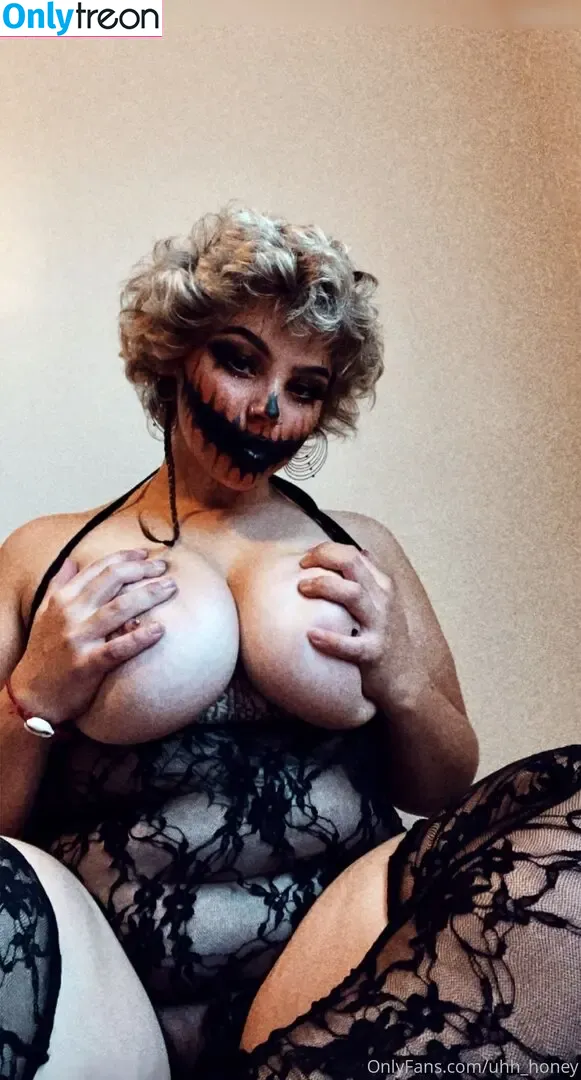 WettPercy /  uhh_hvney / Uhh_honey nude photo #0019 (wettpercy)