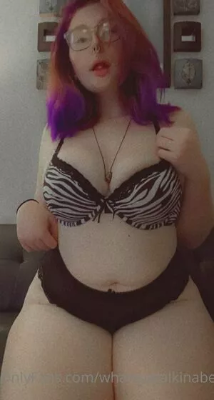 whatayatalkinabeet / esbprivo nude photo #0001
