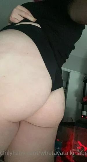 whatayatalkinabeet / esbprivo nude photo #0002
