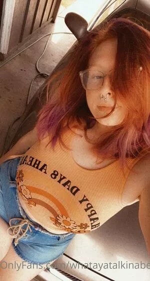 whatayatalkinabeet / esbprivo nude photo #0004