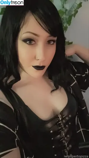 WhisperingPizza ASMR / LunaEclipseASMR / iwhispertopizza nude photo #0075
