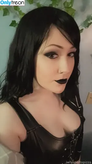 WhisperingPizza ASMR / LunaEclipseASMR / iwhispertopizza nude photo #0079
