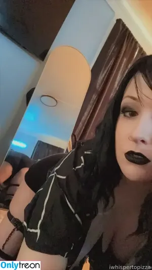 WhisperingPizza ASMR / LunaEclipseASMR / iwhispertopizza nude photo #0080