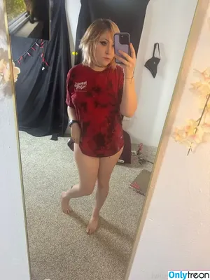 WhisperingPizza ASMR / LunaEclipseASMR / iwhispertopizza nude photo #0095