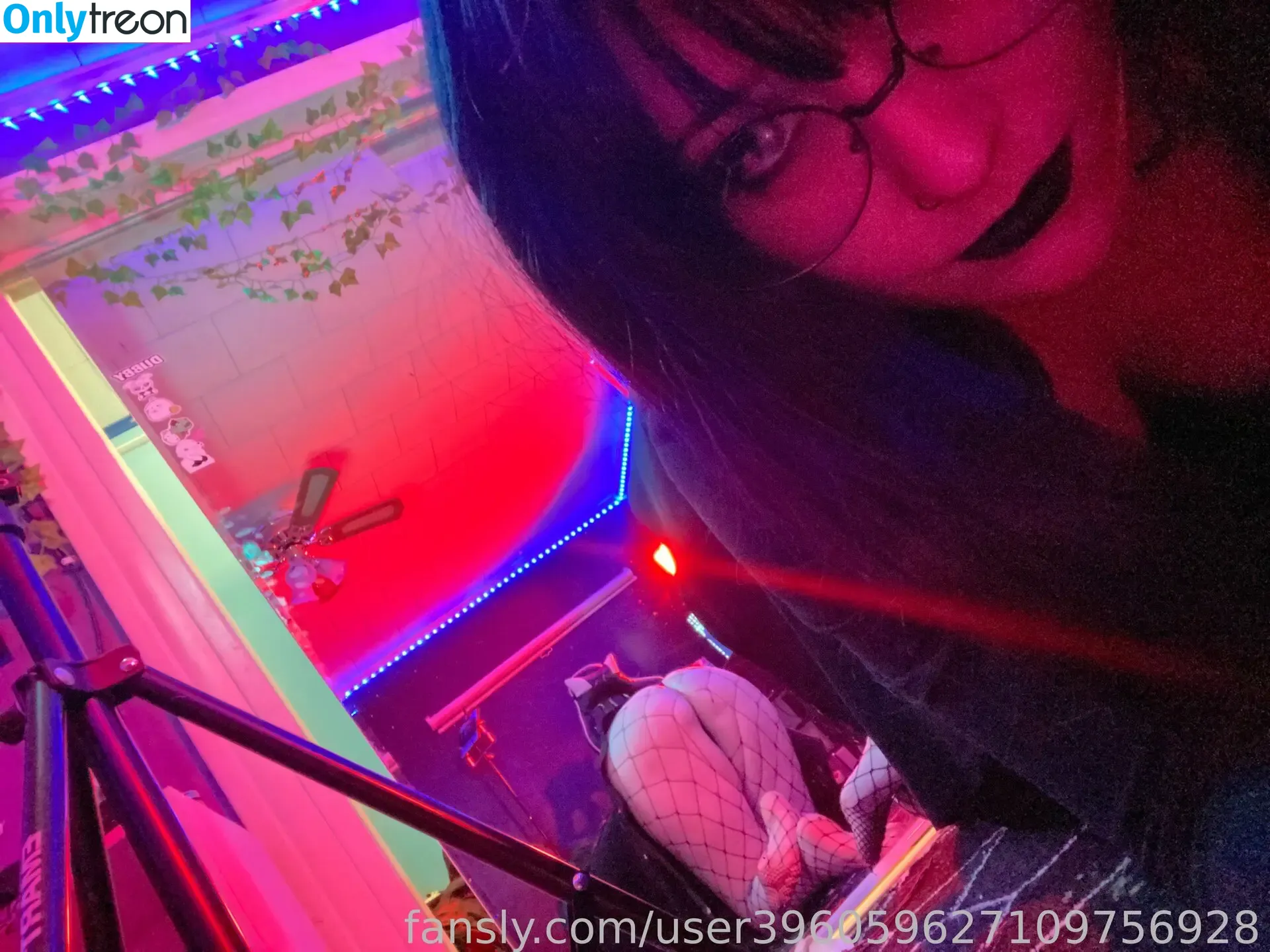 WhisperingPizza ASMR голая photo #0020 (LunaEclipseASMR / iwhispertopizza)