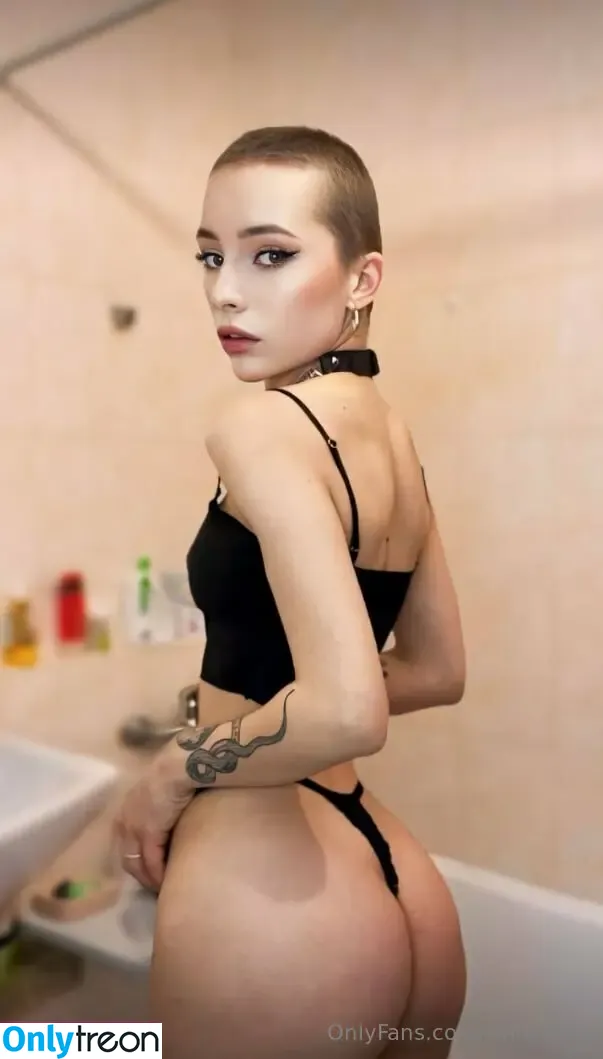 whitedol1 nude photo #0014 (whitedol1)
