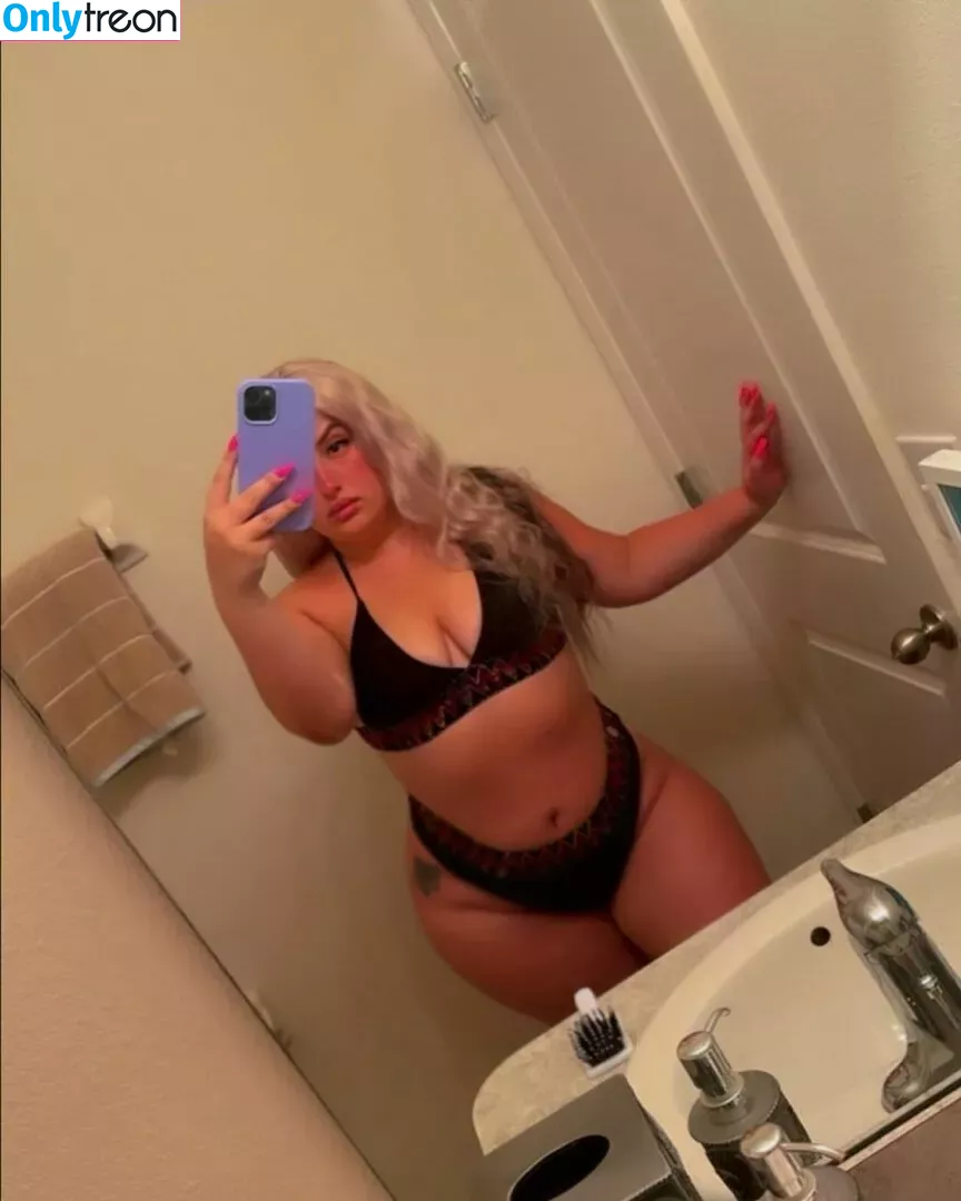 WhiteGirlRoseee голая photo #0001 (THICC Albanian)