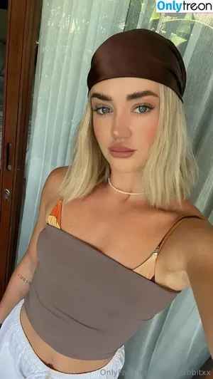  nude photo #0007