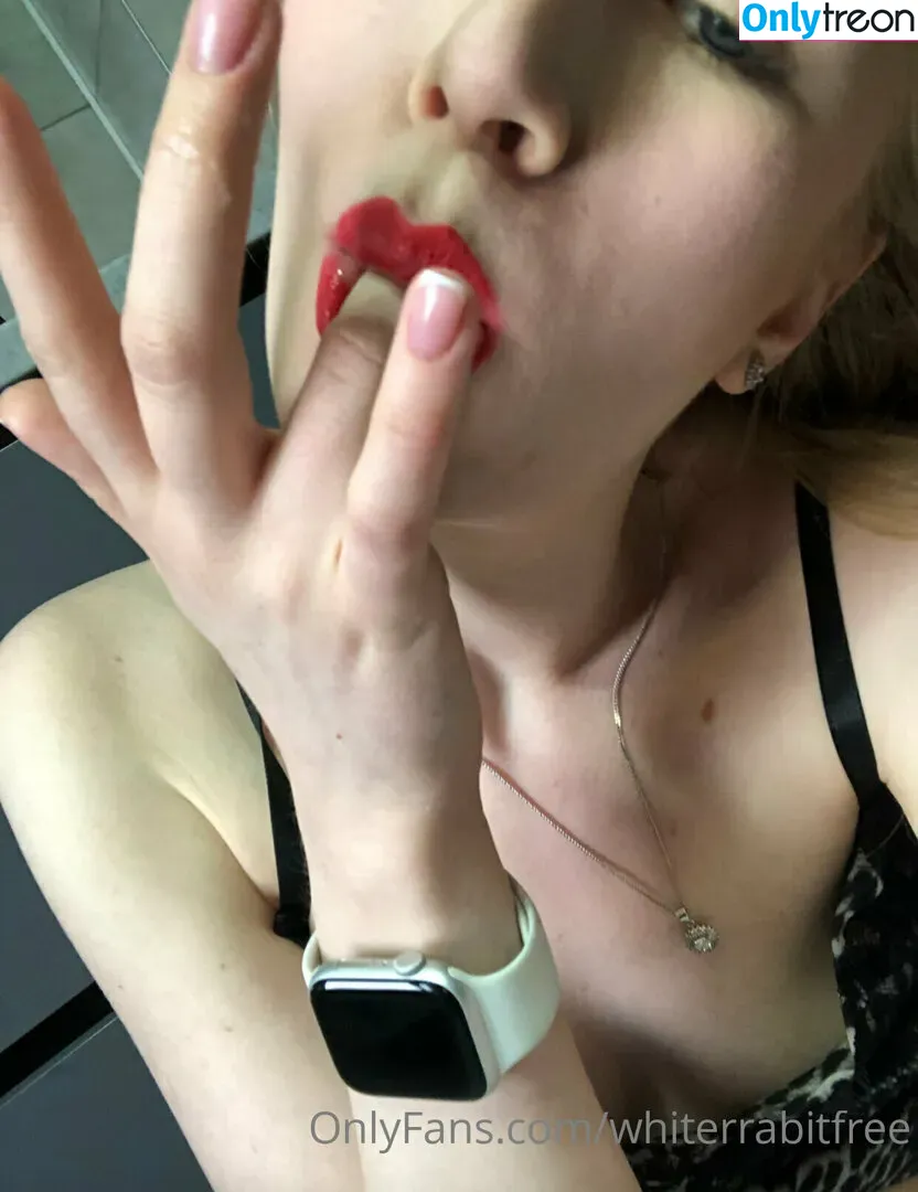 whiterrabitfree голая photo #0021 (whiterabbiteffect)