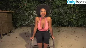 Whitney Williams / makeupbywhit / thiccney nude photo #0036