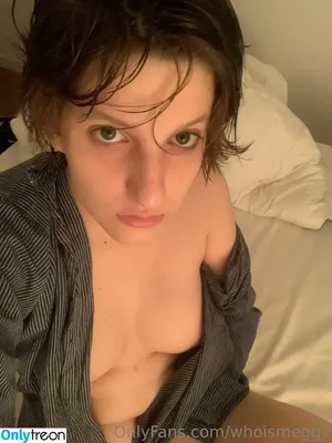 whoismeggy / whoisjiggyy nude photo #0005