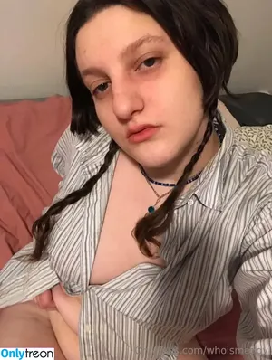 whoismeggy / whoisjiggyy nude photo #0027