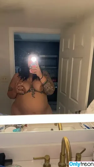 nude photo #0003