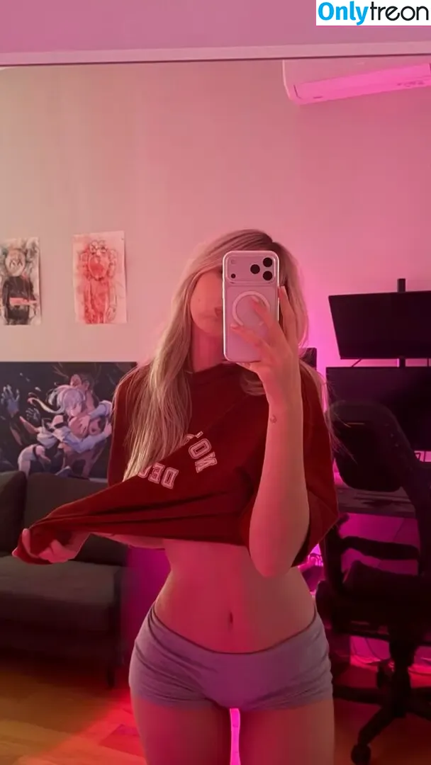 whylollycry nude photo #0257 (whylollycry)