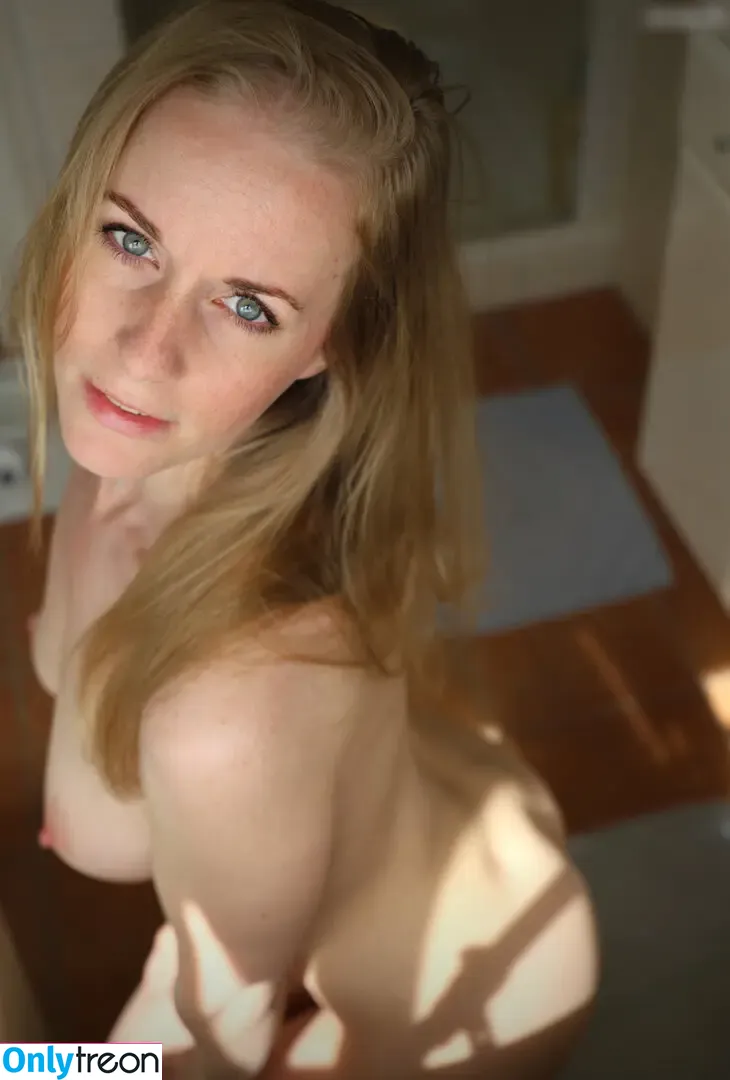 WildesKitten nude photo #0217 (wildestkitten)