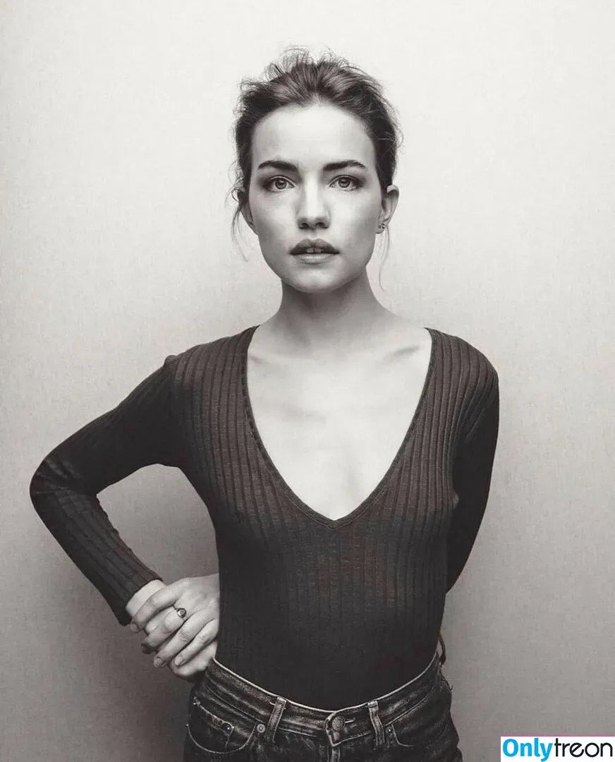 Willa Fitzgerald голая photo #0077 (willafitz)