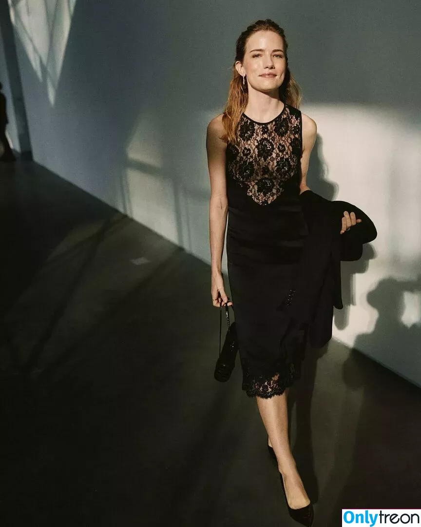 Willa Fitzgerald голая photo #0156 (willafitz)