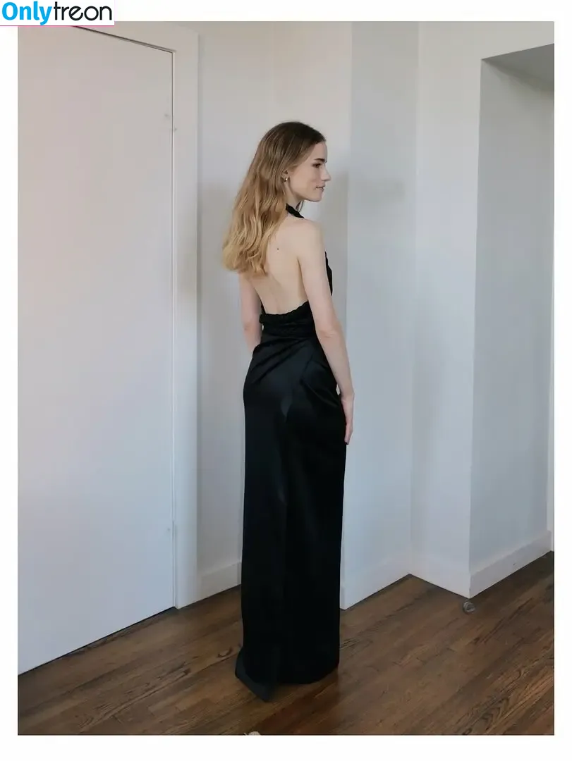 Willa Fitzgerald nude photo #0232 (willafitz)