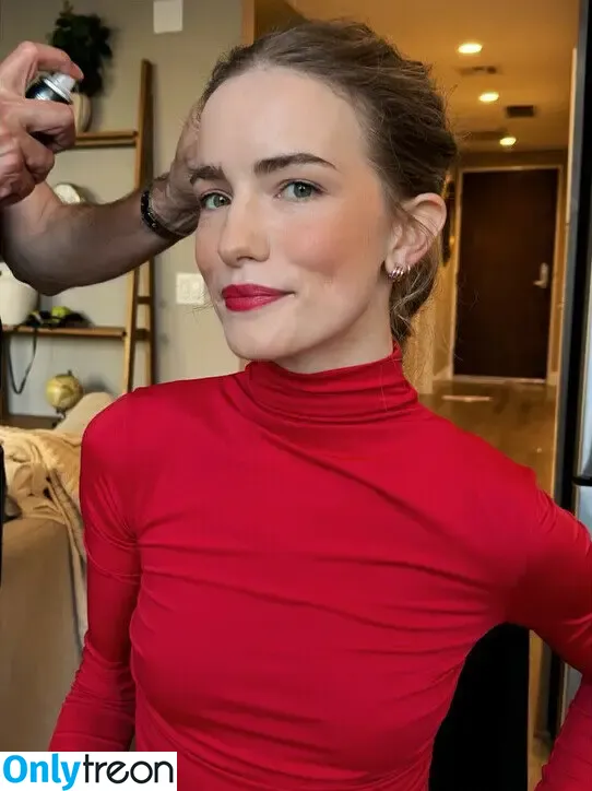 Willa Fitzgerald nude photo #0236 (willafitz)