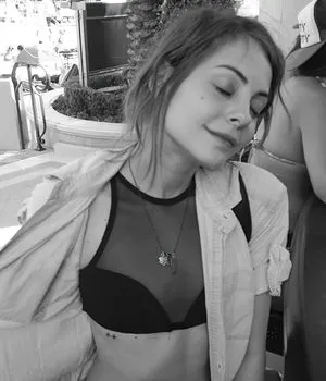 Willa Holland / willaholland nude photo #0051