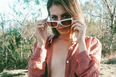 Willa Holland / willaholland фото голая #0169