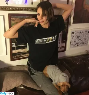Willa Holland / pepsiholland / willaholland nude photo #0380