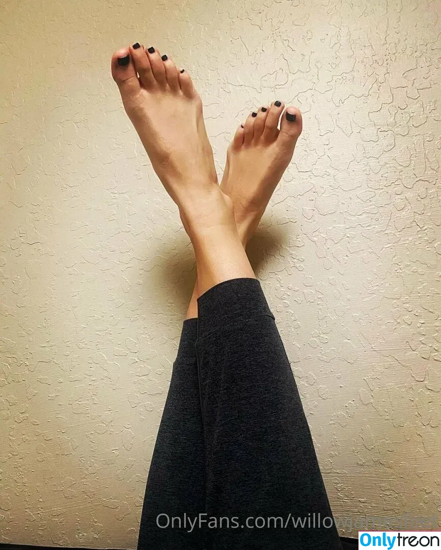 willowjamesfeet nude photo #0002 (willowjamesfeet)