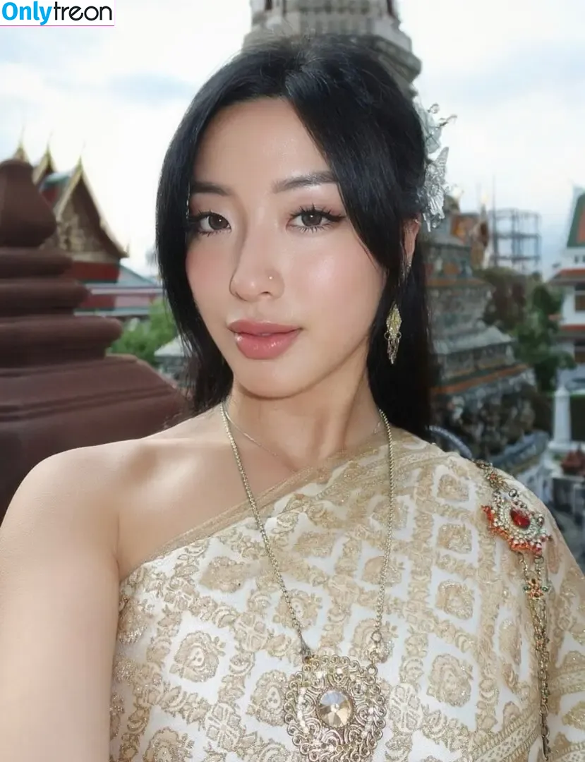 Winnie Chang nude photo #0359 (winnieechang)