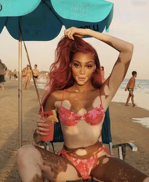 Winnie Harlow / winnieharlow фото голая #0082
