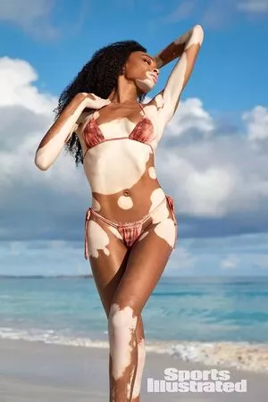 Winnie Harlow / winnieharlow фото голая #0112