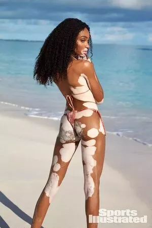 Winnie Harlow / winnieharlow фото голая #0113