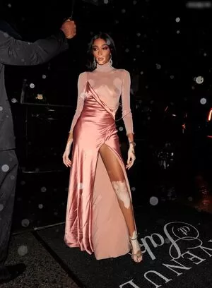 Winnie Harlow / winnieharlow фото голая #0188