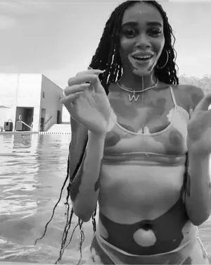 Winnie Harlow / winnieharlow фото голая #0216