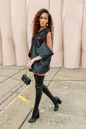 Winnie Harlow / winnieharlow фото голая #0259