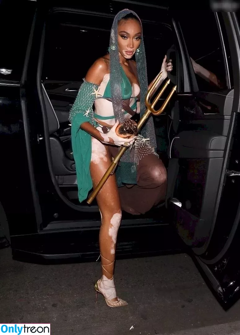 Winnie Harlow голая photo #0335 (winnieharlow)
