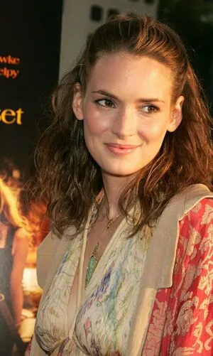 Winona Ryder / winonaryderofficial фото голая #0100
