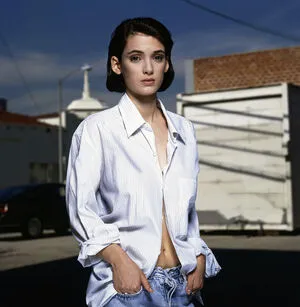 Winona Ryder / winonaryderofficial фото голая #0104