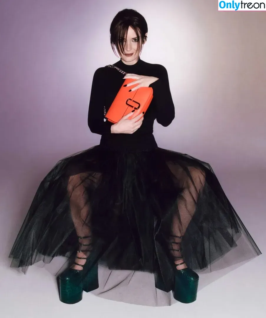 Winona Ryder nude photo #0034 (winonaryderofficial)