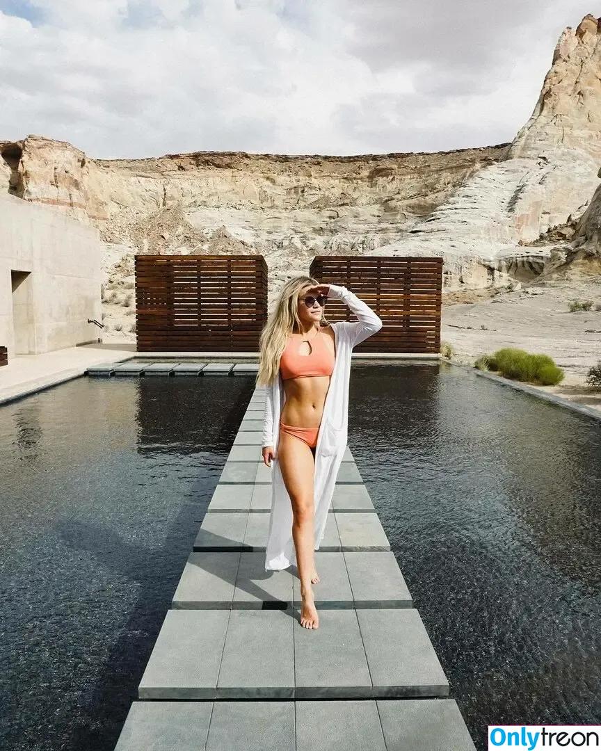 Witney Carson nude photo #0041 (witneycarson)